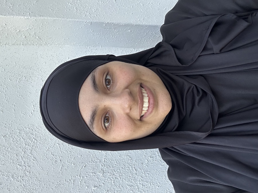 Imen, UK-qualified GCSE French tutor